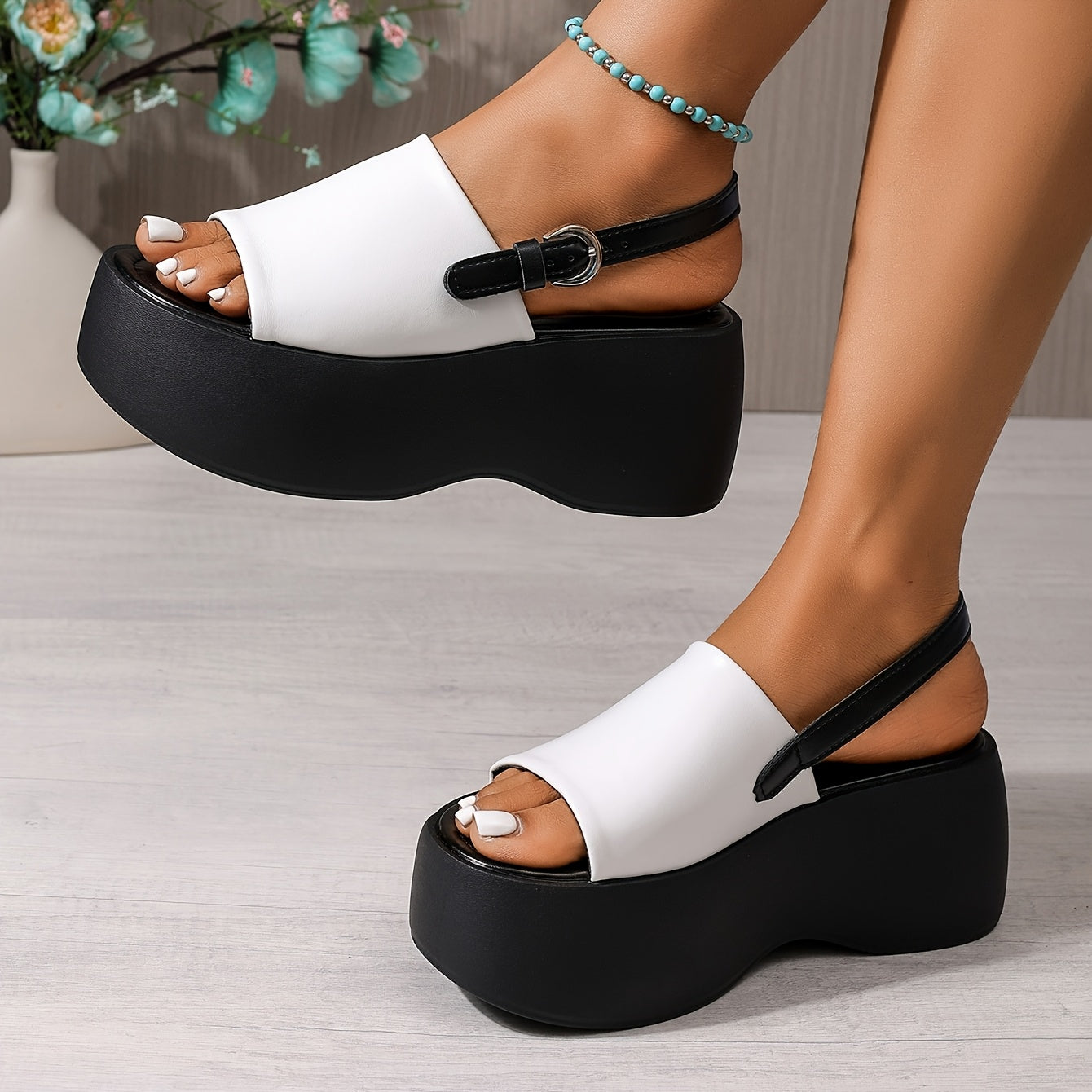 Mara Wedge Sandal