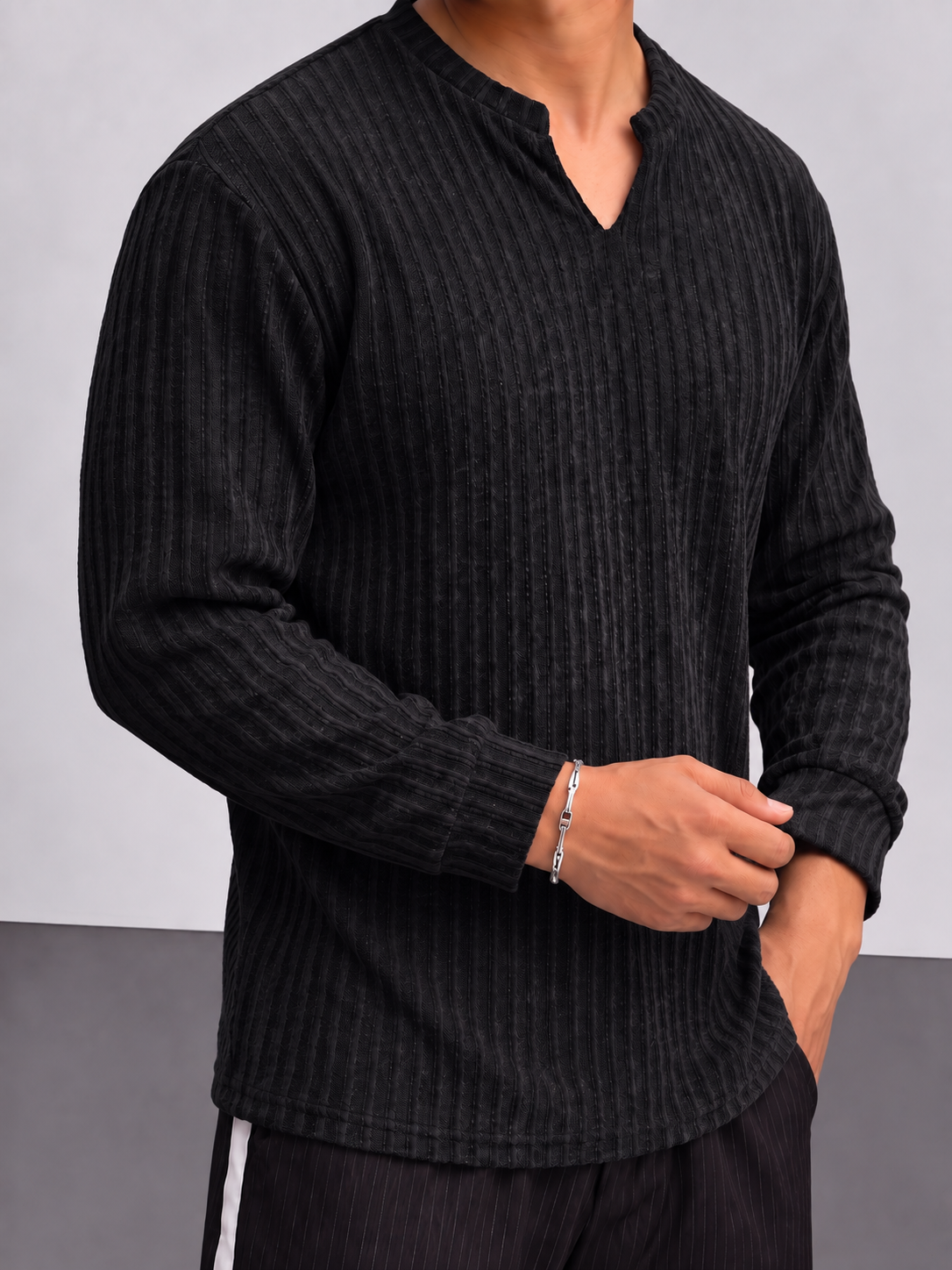 Rowan Rib Pullover - Black