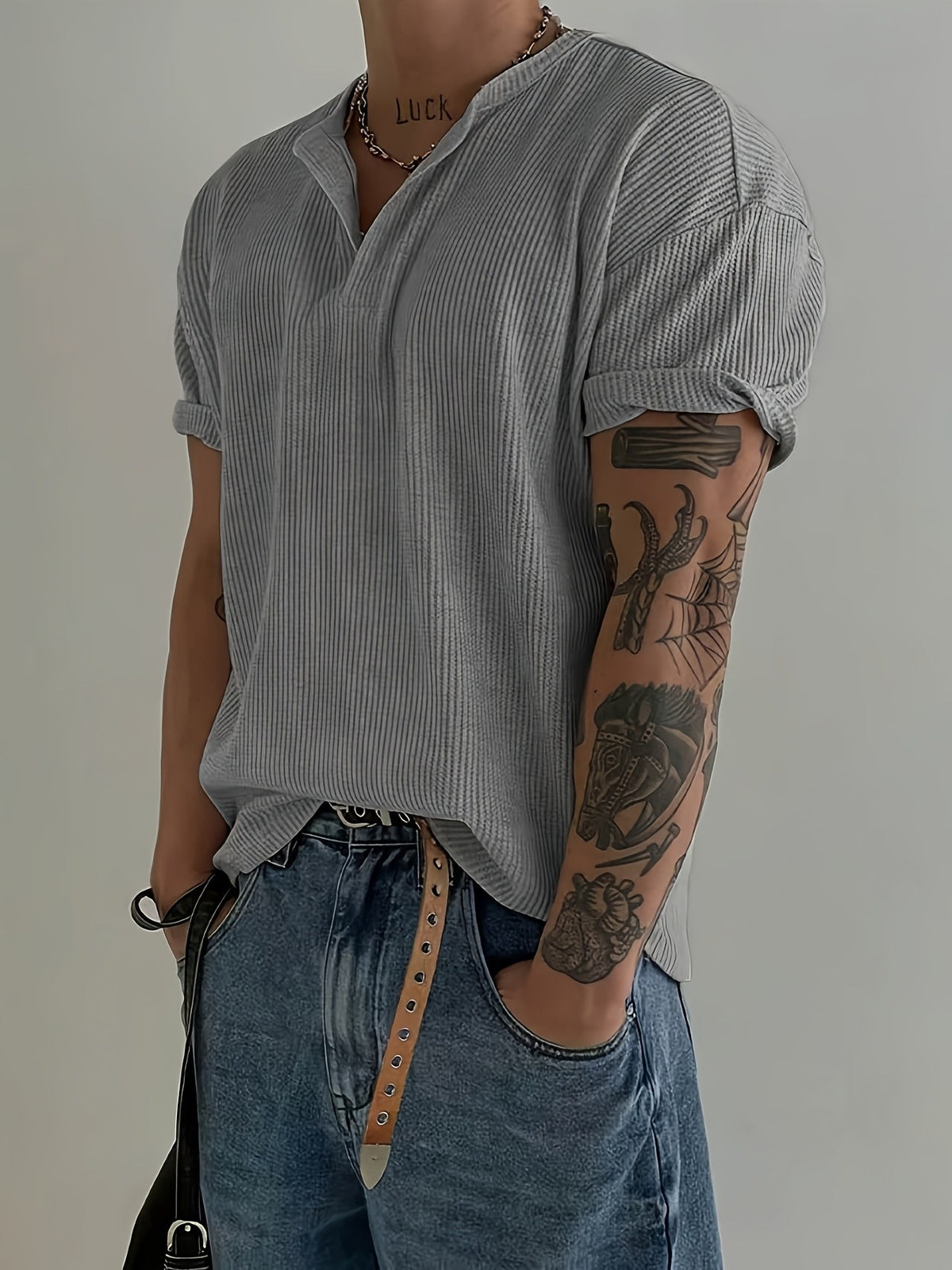 Finn Rib Henley - Space Gray