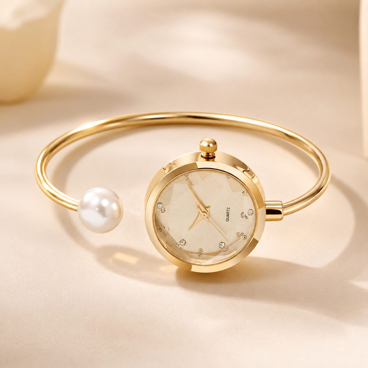 Lira Pearl Watch
