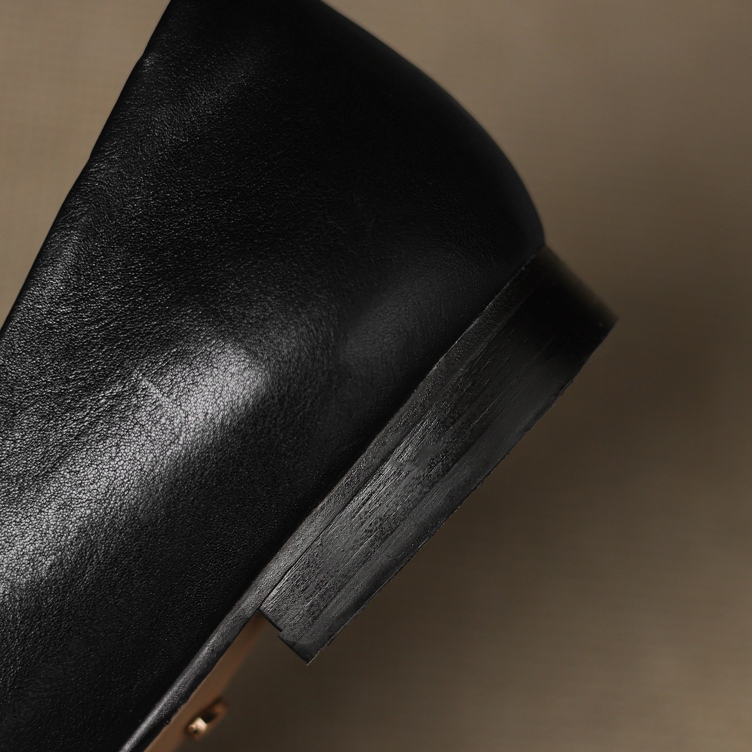 Knox Genuine Leather Flats