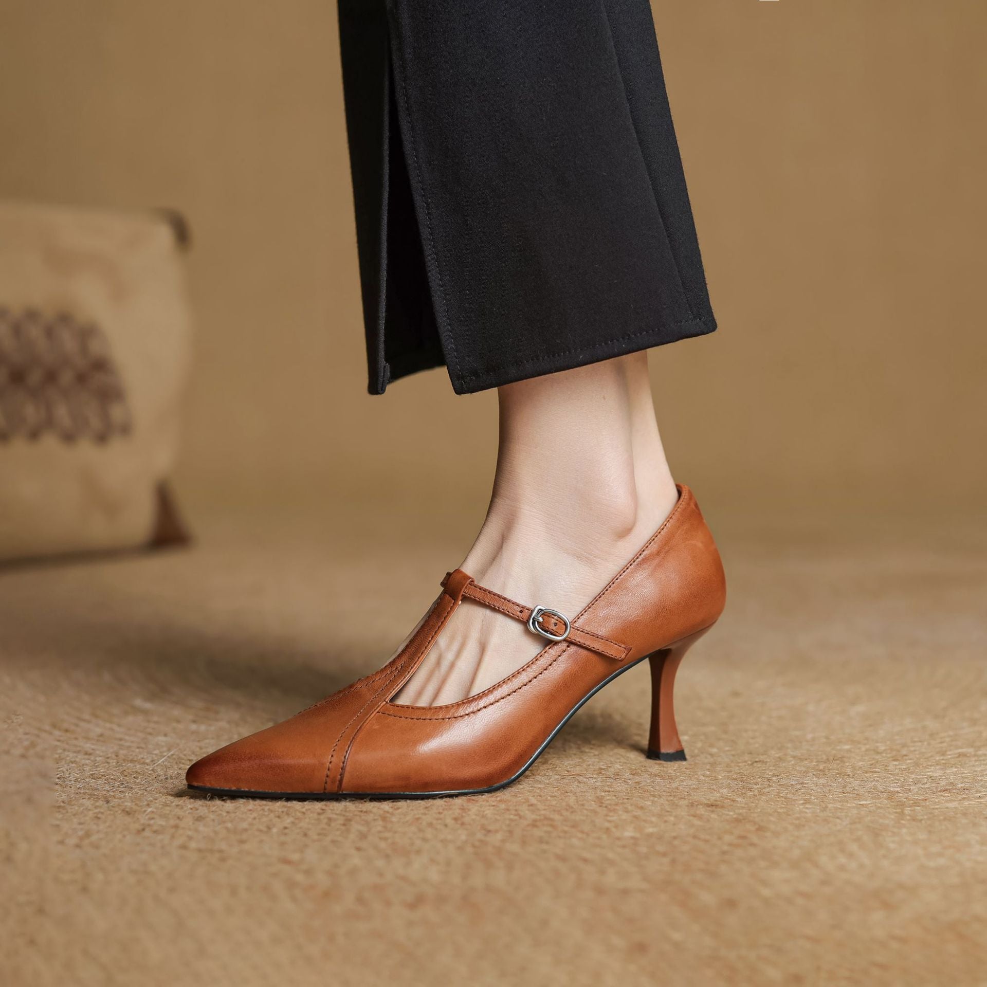 Lira Genuine Leather Pumps