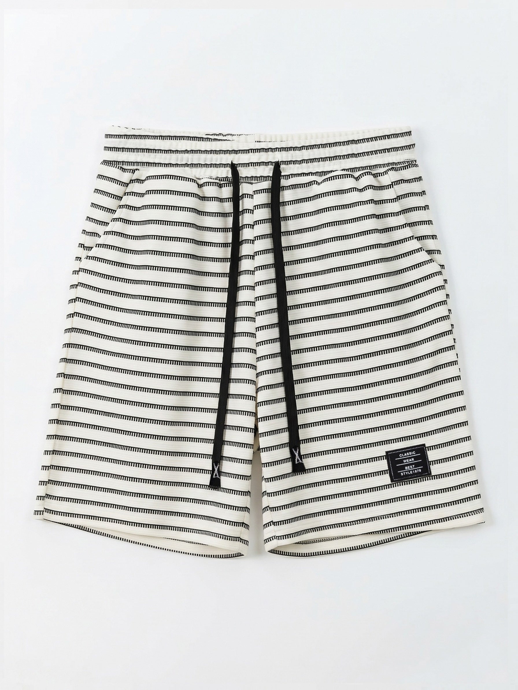 Tavo Stripe Short