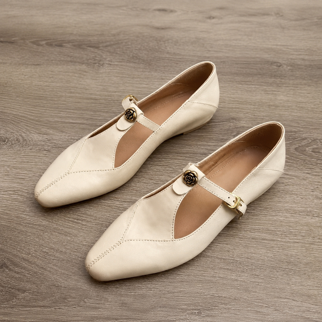 The Lora Heel