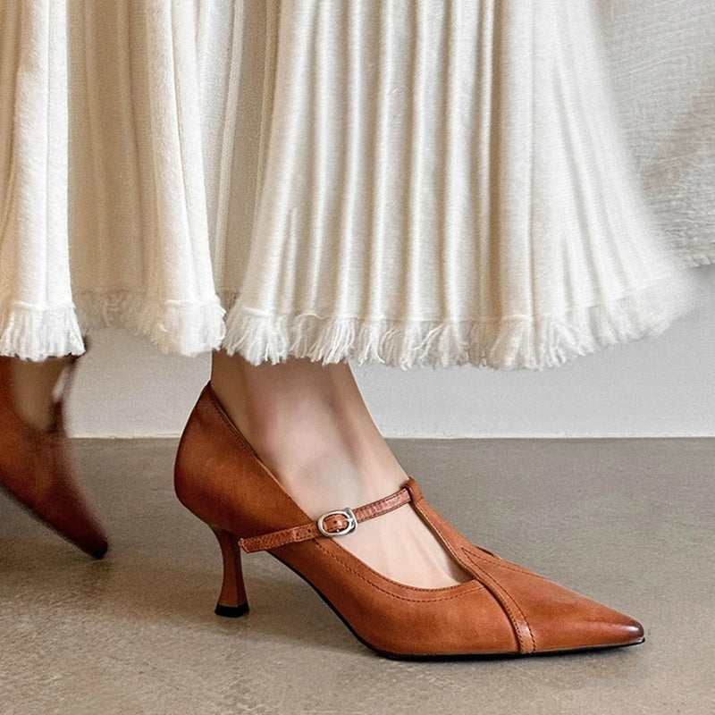Lira Genuine Leather Pumps