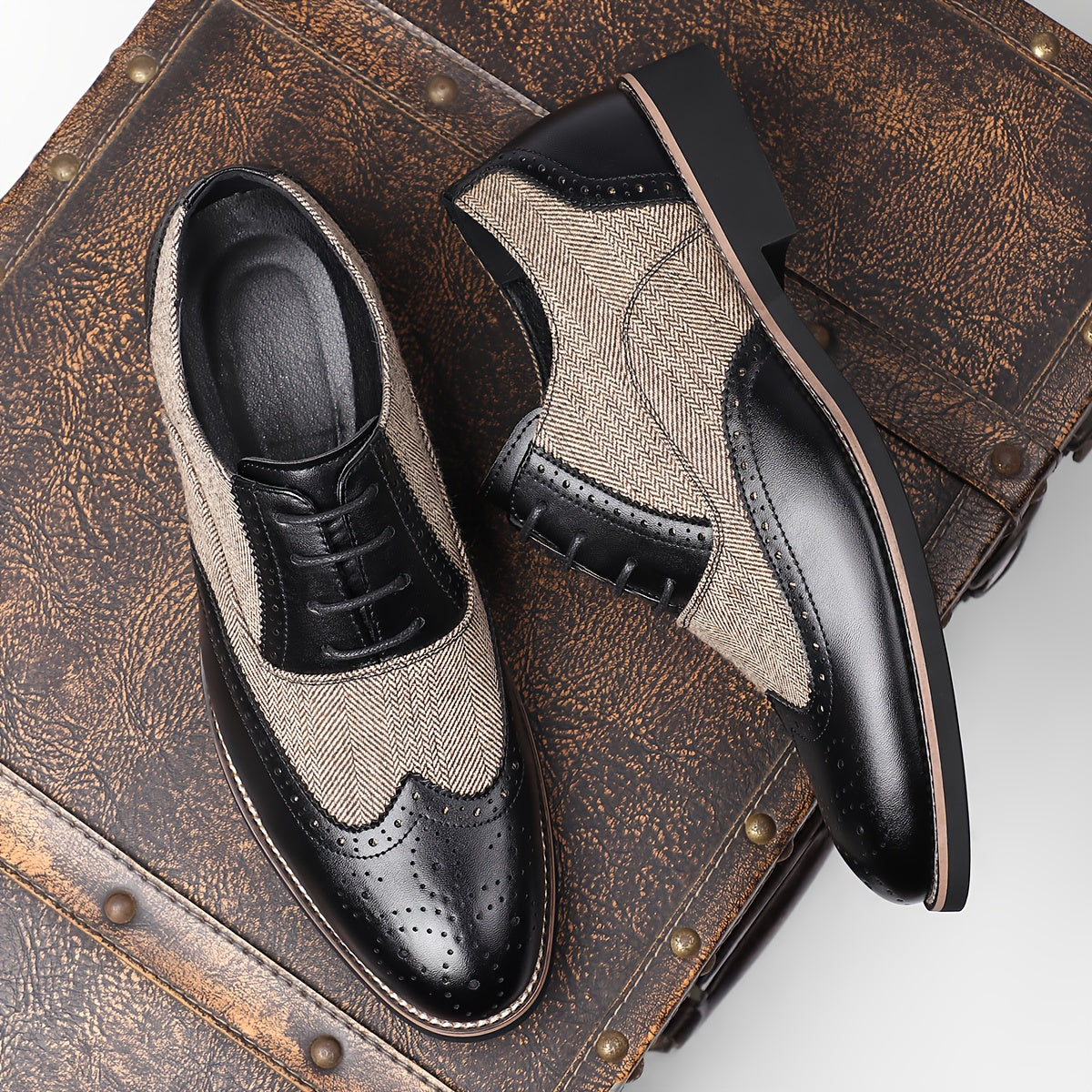 Tom Wingtip Oxford