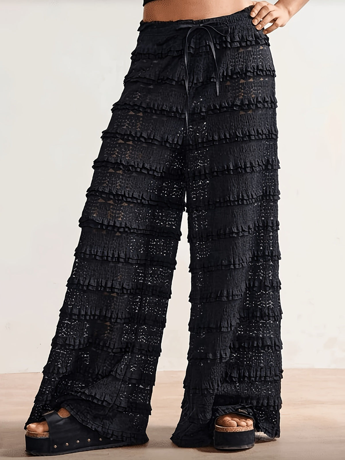 Isla Tiered Lace Pant - Black