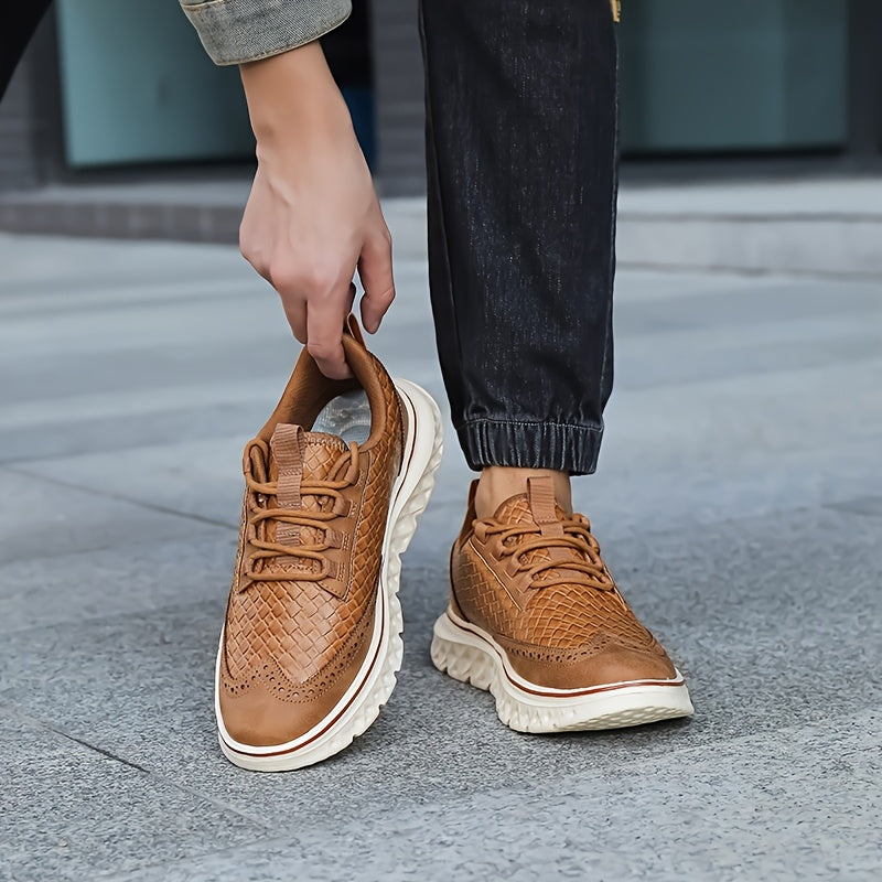Cale Brogue Sneaker