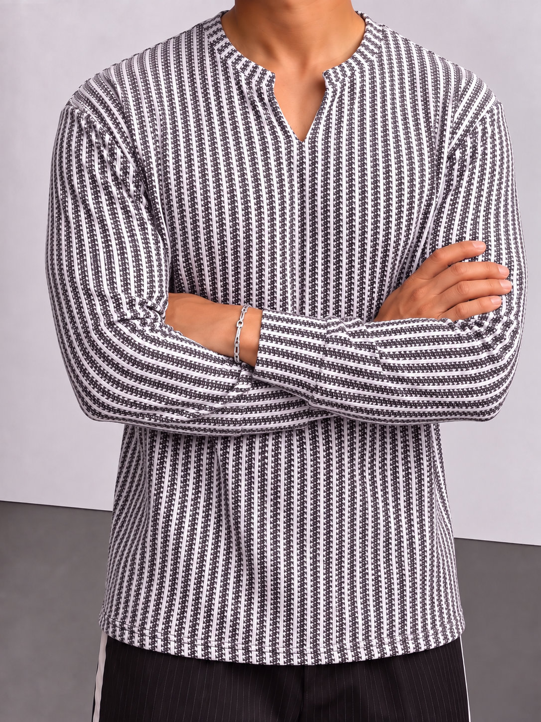 Rowan Rib Pullover - Black White