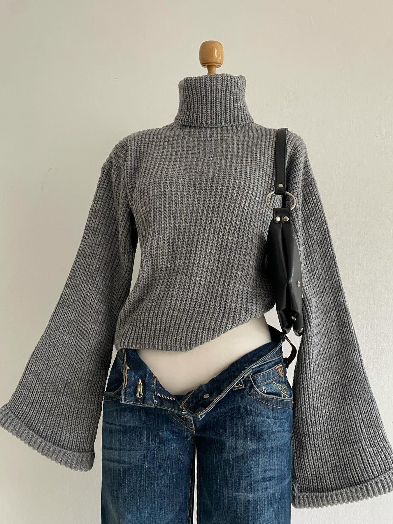 Harlow Knit Pullover — Grey