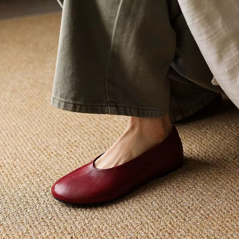 Nora Glove Flat - Burgundy