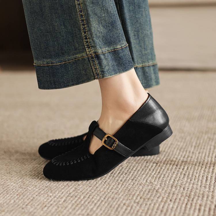 Willa T-Strap - Black