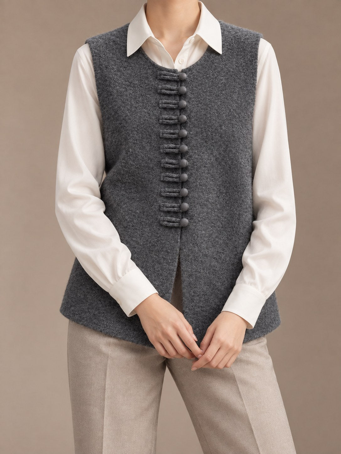 Vera Frog Vest - Grey