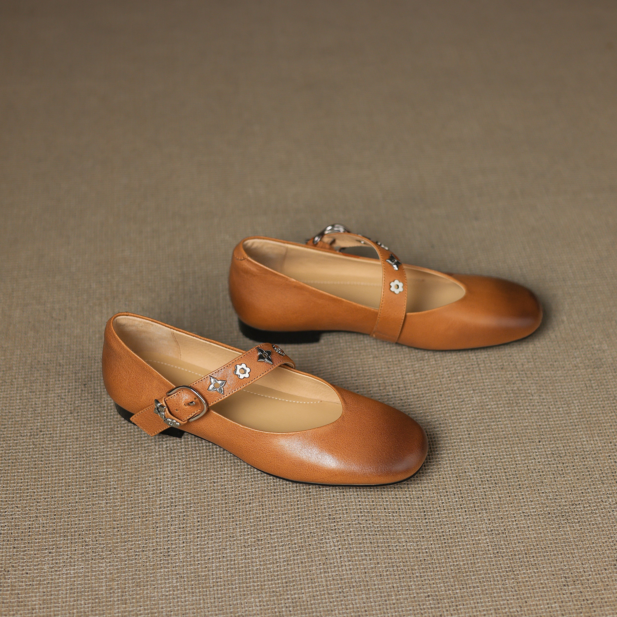 Knox Genuine Leather Flats
