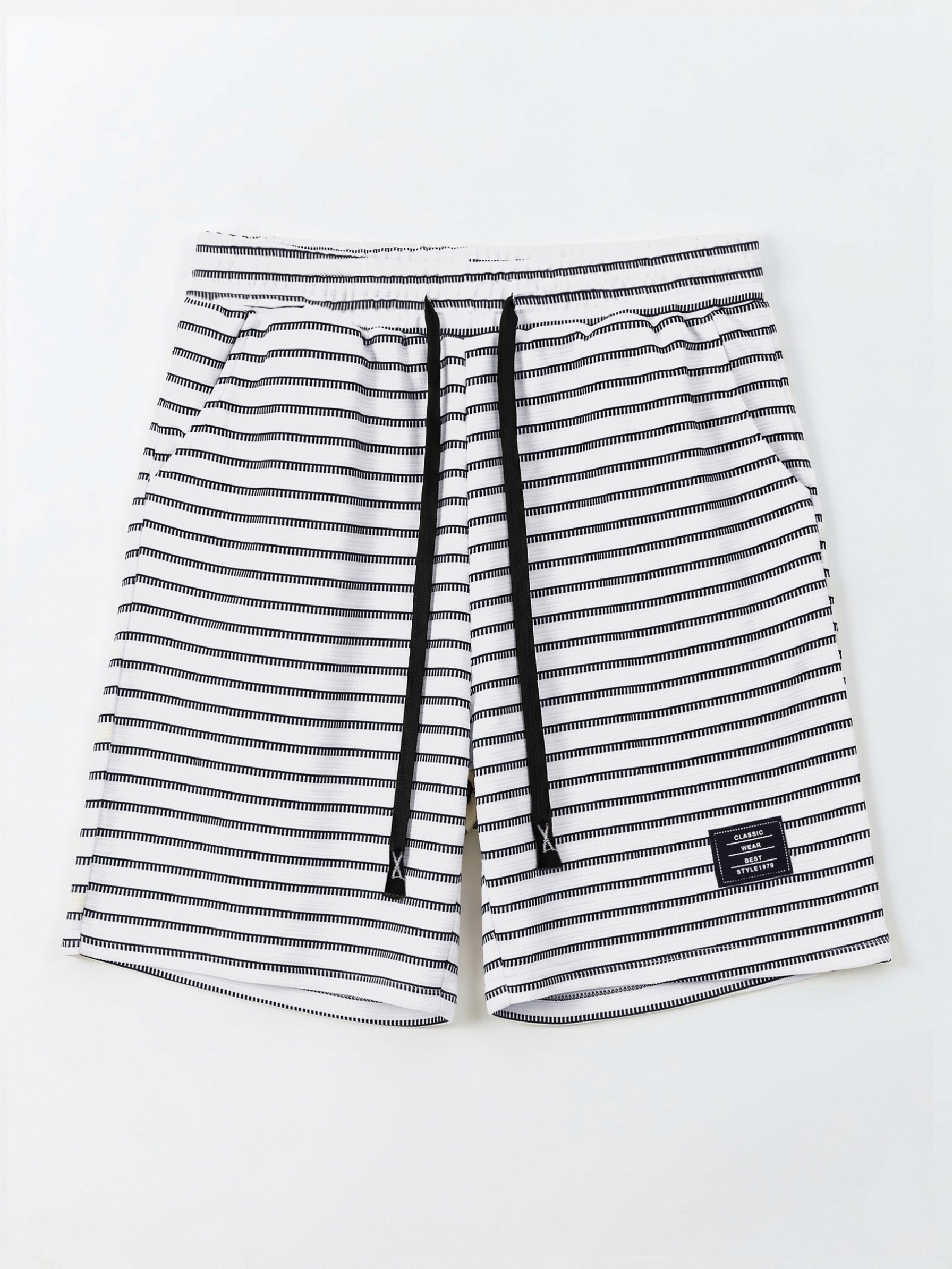 Tavo Stripe Short