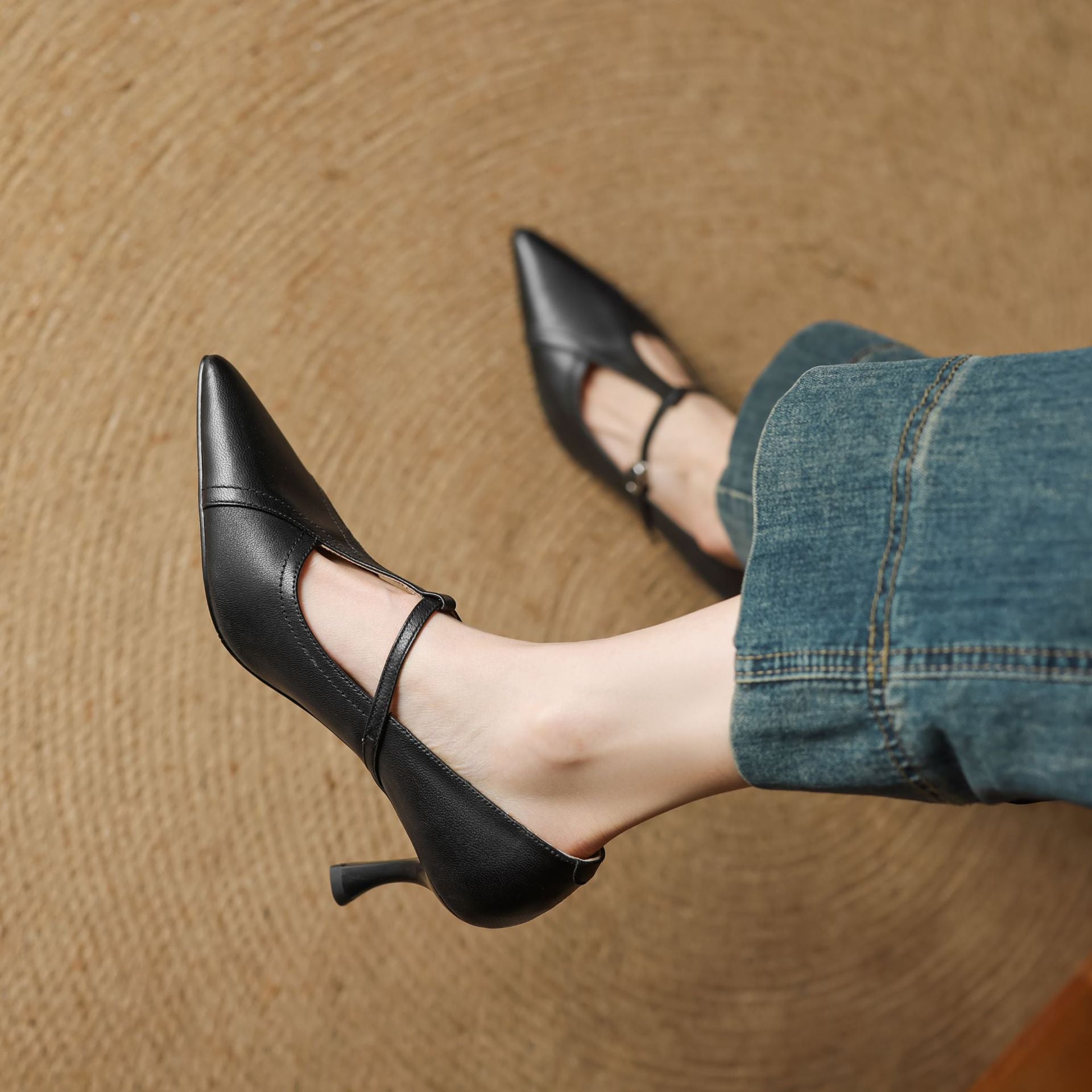 Lira Genuine Leather Pumps