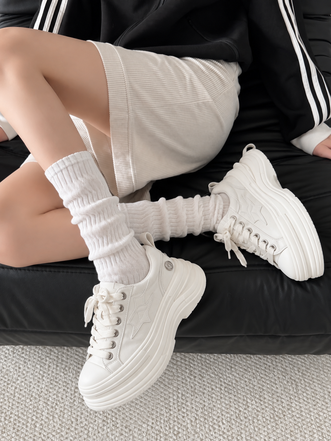 Vela Platform Sneaker