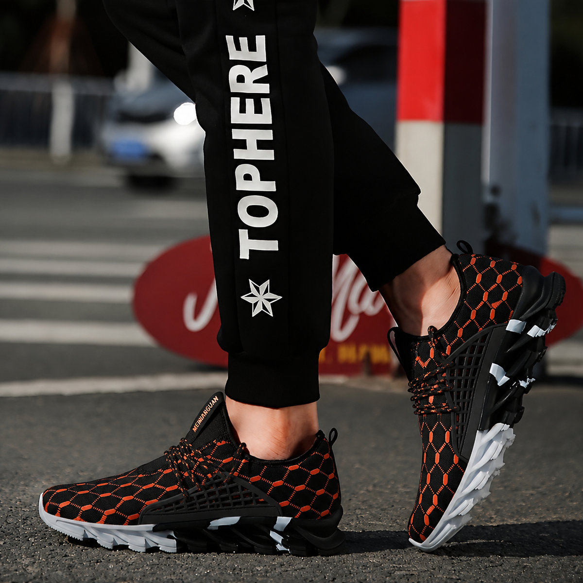 Maddox Blade Sneaker