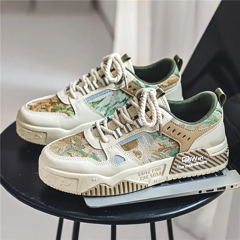 Azura Geo Sneaker