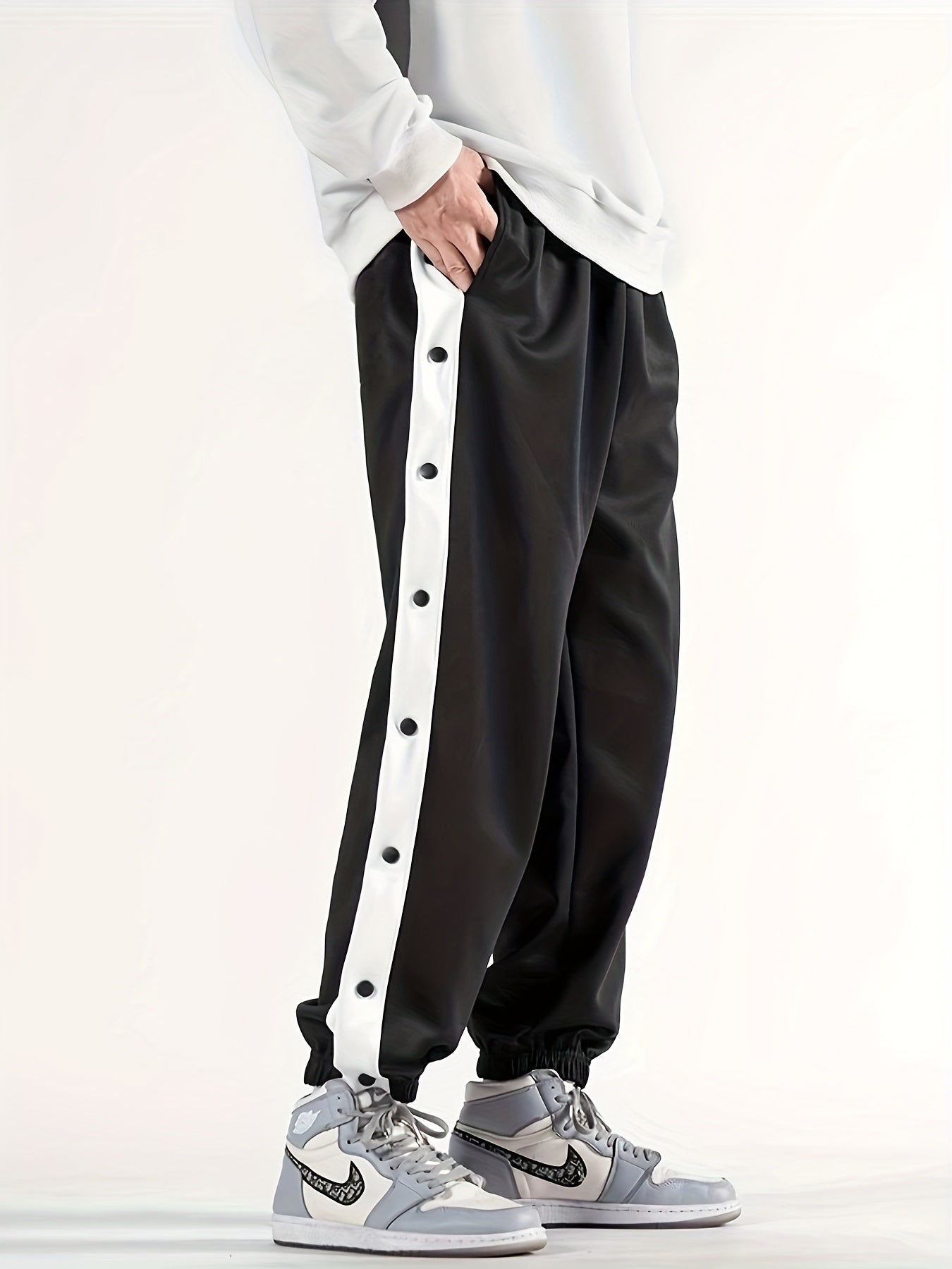 Riven Snap Pant