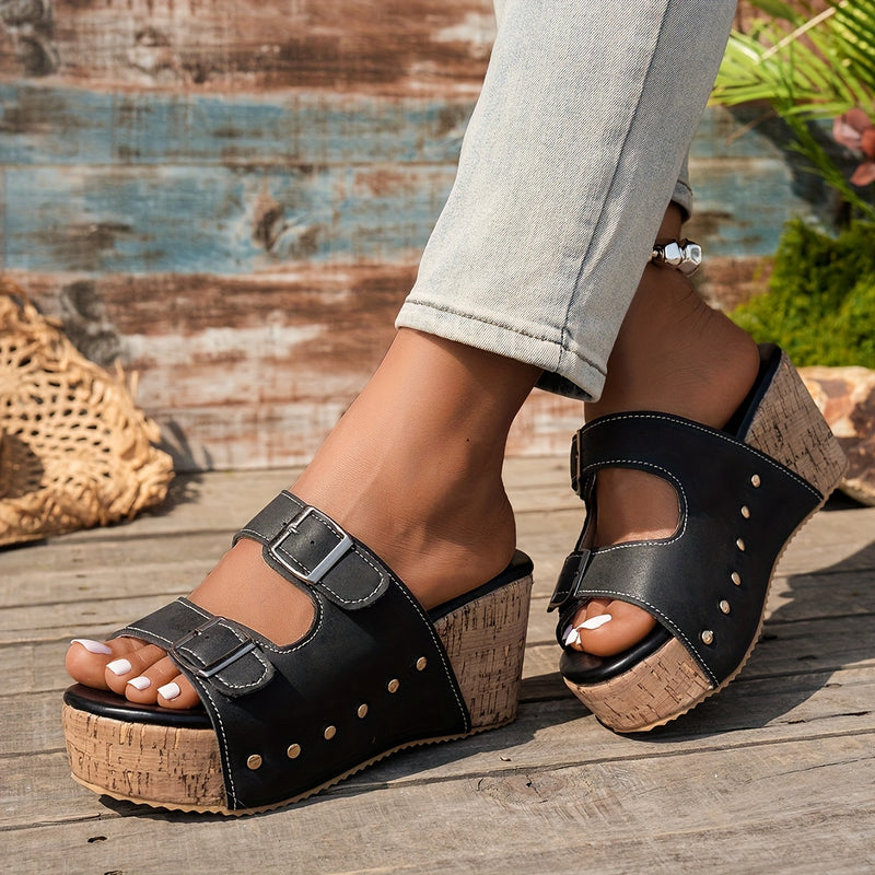 Solene Wedge