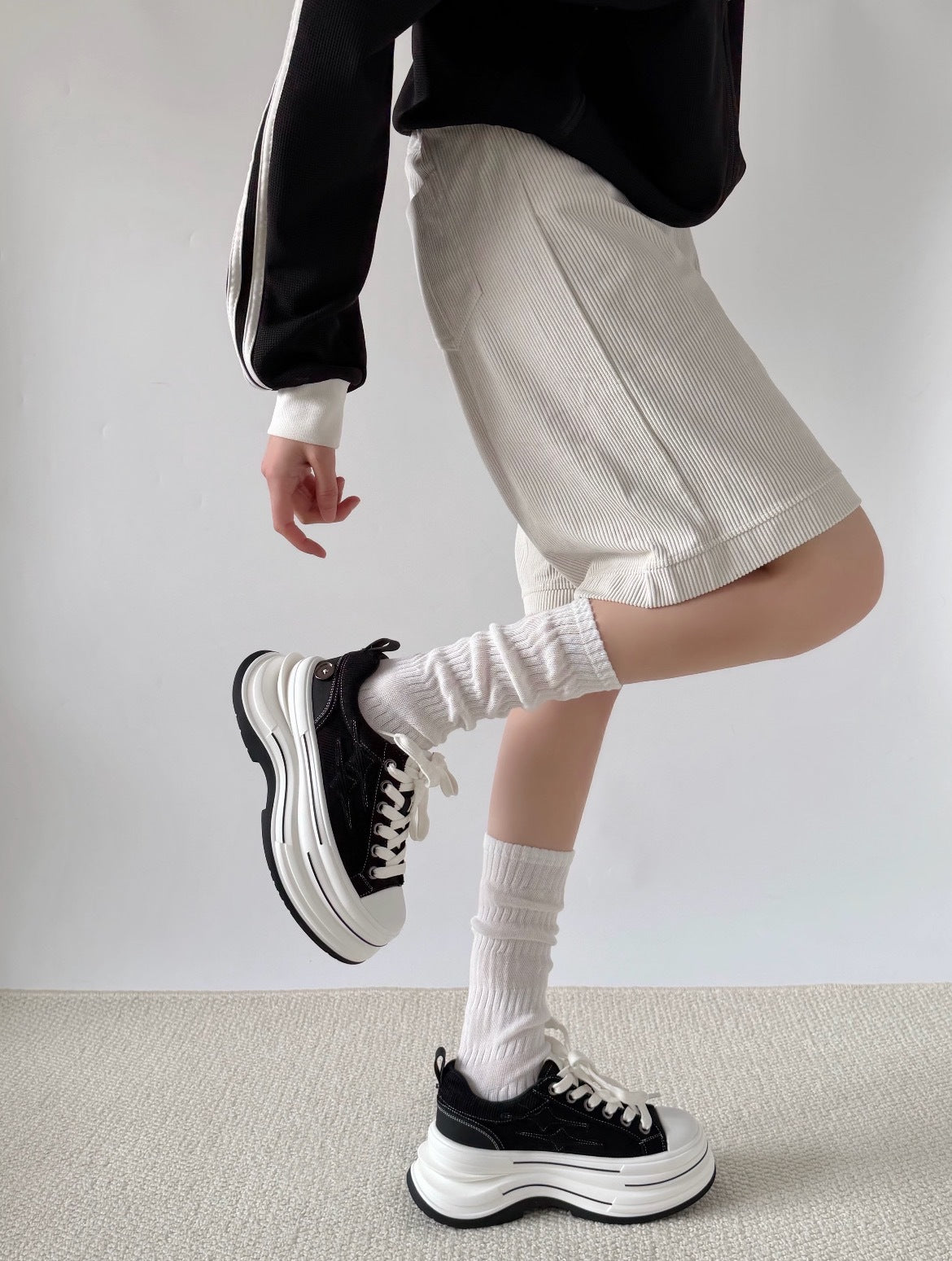 Vela Platform Sneaker