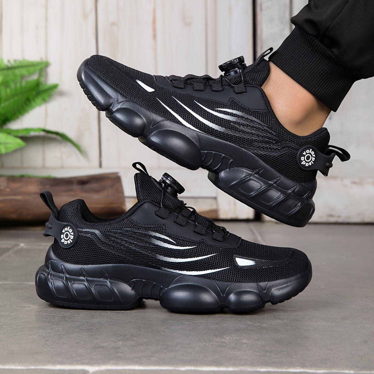 Daxon Sneaker