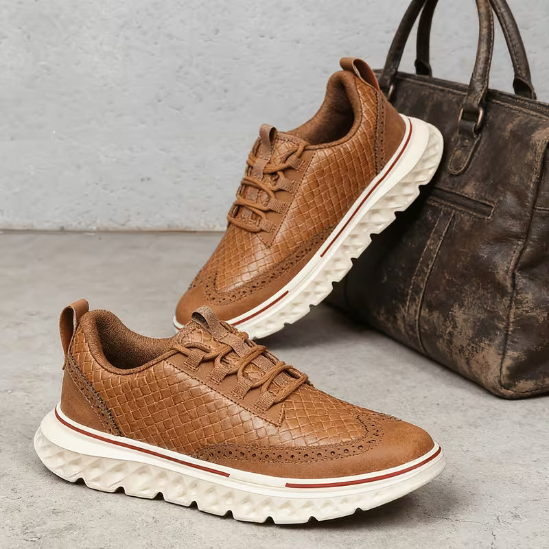 Cale Brogue Sneaker